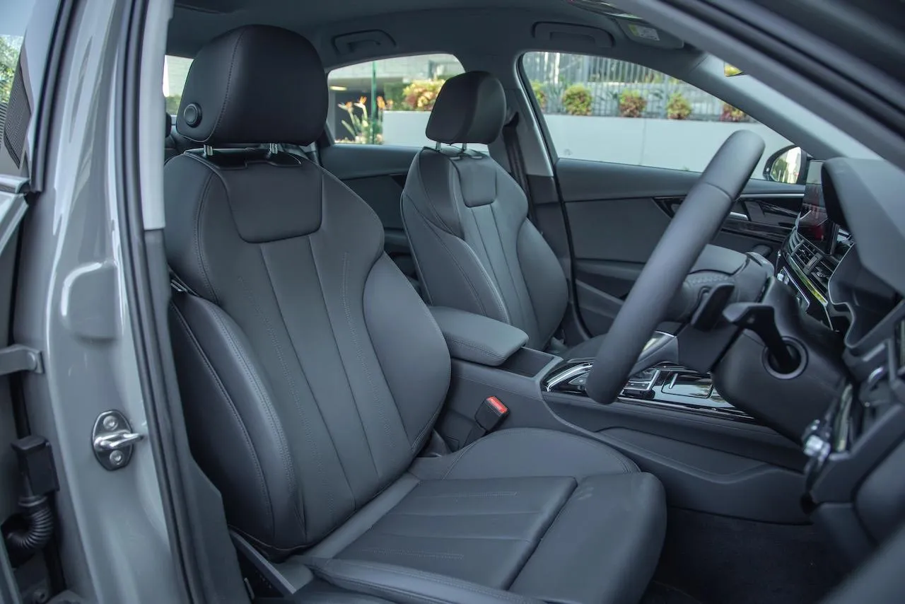 أودي A4 40 TFSI S line 2026-2